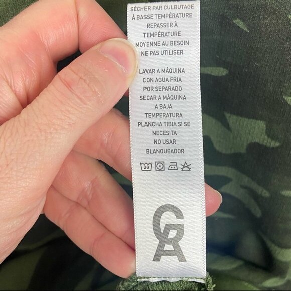 Good American Green Camo Sweatshirt Size XL Camouflage Revolve Boxy Athletic Top - Picture 10 of 12